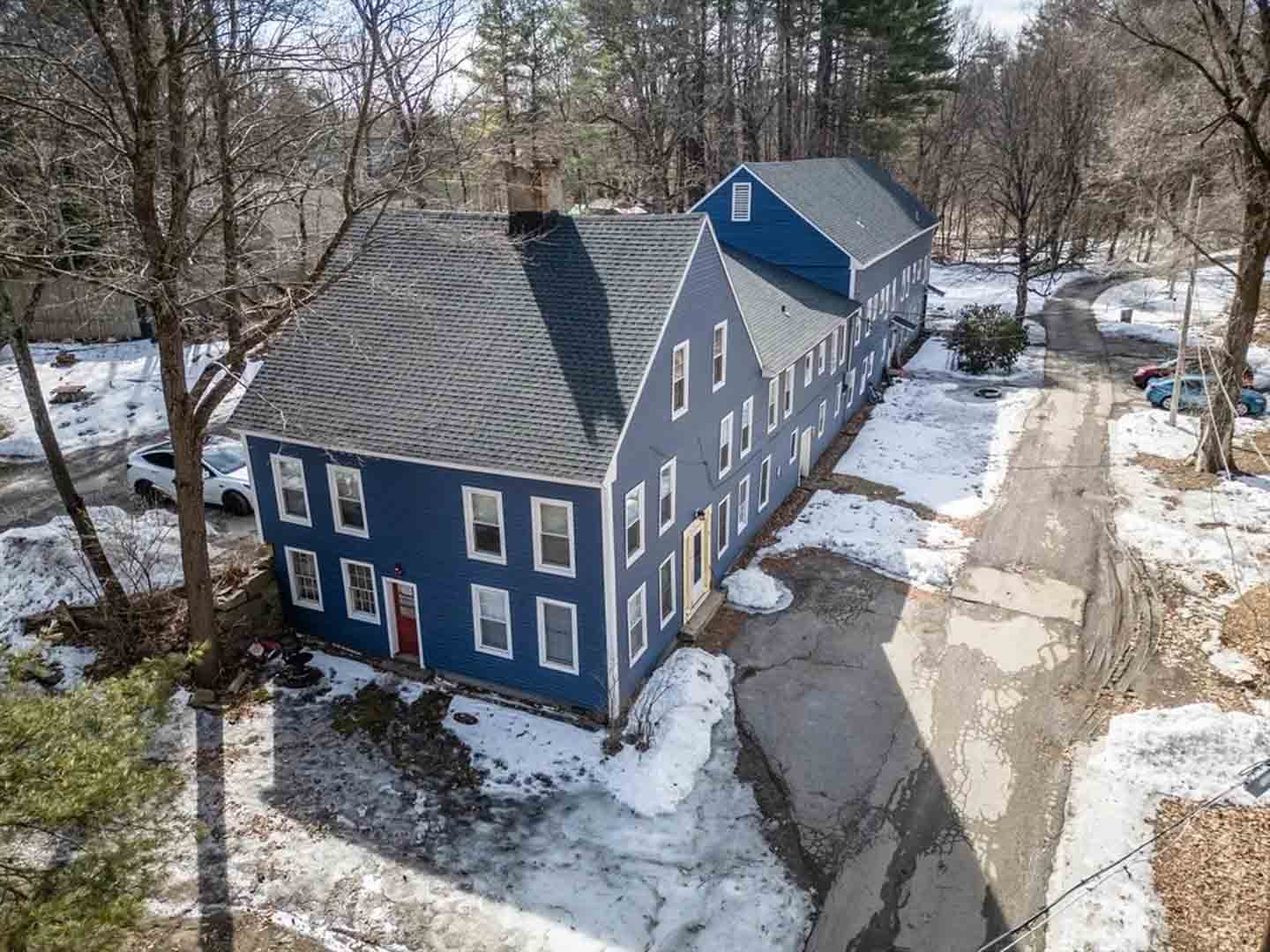 97 Groton St (2)